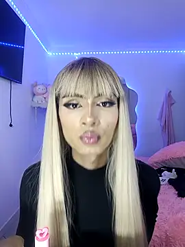 annie thomson00 online show from November 2025 12:58:02 AM