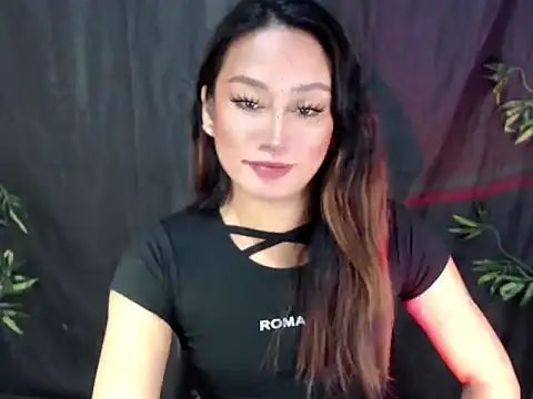Snapshot of dominantTransfucker chatting on January 2026 01:36:01 PM dominantTransfucker online show from January 2026 01:36:01 PM