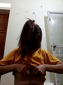 Ocnguyety online show from November 2025 01:28:01 AM