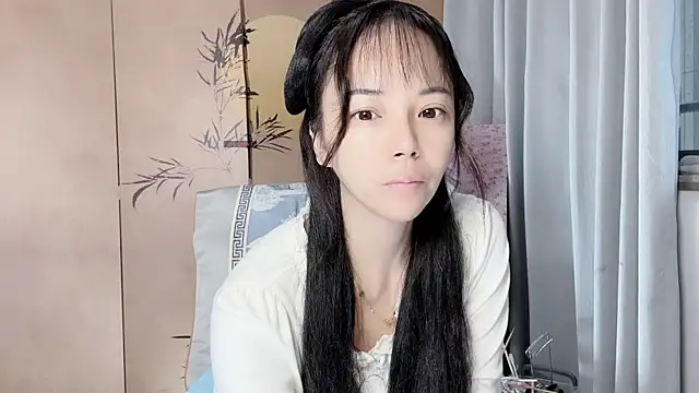 Snapshot of xinxin520-baby chatting on September 2025 11:43:02 PM xinxin520-baby online show from September 2025 11:43:02 PM