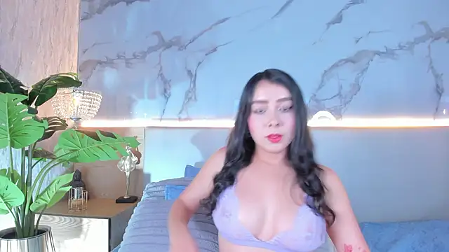 ValSmith  online show from February 2026 01:34:02 AM