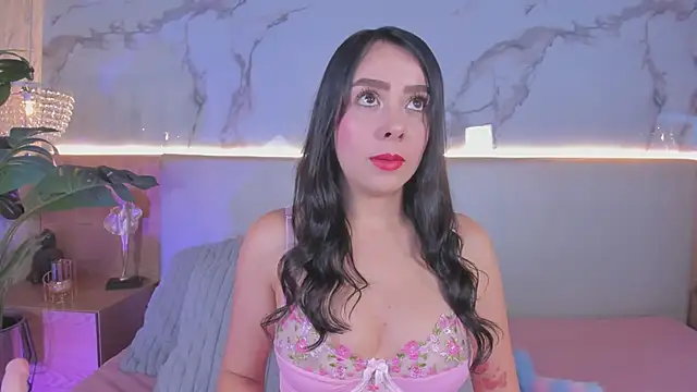 ValSmith  online show from March 2026 04:25:01 AM