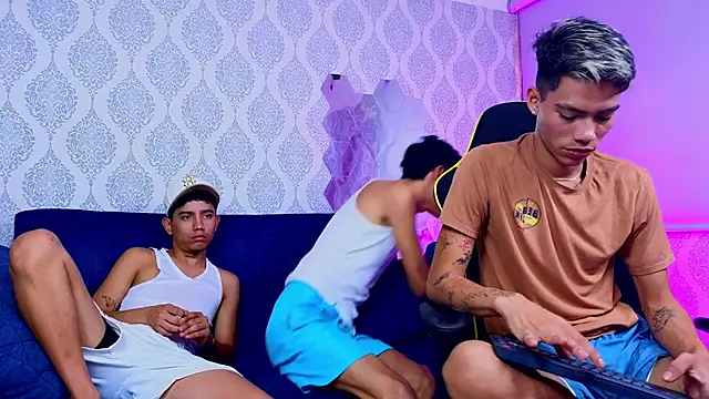 The slim boyss3 online show from September 2025 01:31:02 PM