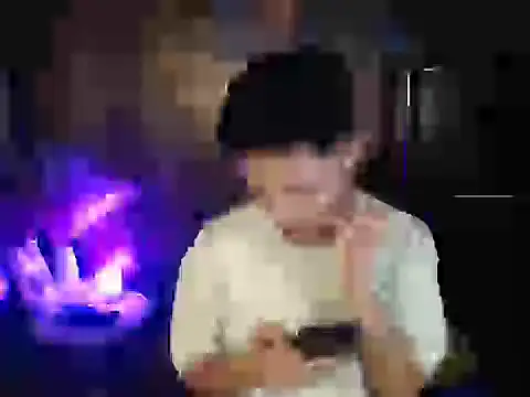 hotzachery online show from November 2025 04:22:01 PM