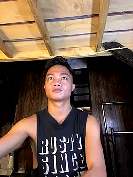 hotzachery online show from October 2025 05:48:01 AM