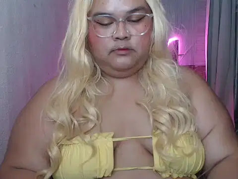 Naughty alfrea online show from April 2026 03:49:02 PM