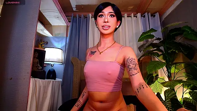 UrMassiveCockSabrinaOnTop online show from November 2025 06:23:01 PM