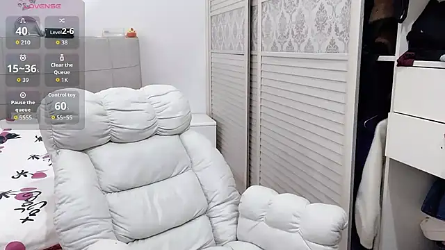 Holiland online show from November 2025 12:59:02 AM