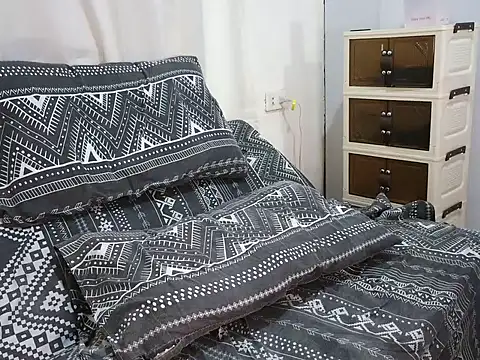 Snapshot of Darkevion chatting on September 2025 10:59:01 AM Darkevion online show from September 2025 10:59:01 AM