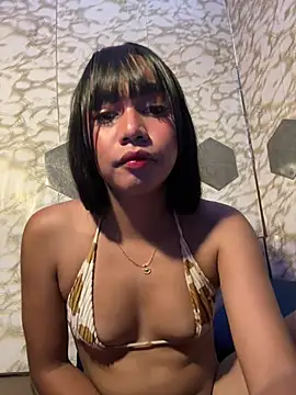 Snapshot of youryummybaby chatting on January 2026 07:34:01 AM youryummybaby online show from January 2026 07:34:01 AM