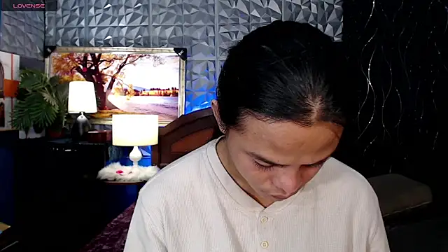 Snapshot of Asiansignificantxx chatting on October 2025 06:06:01 AM Asiansignificantxx online show from October 2025 06:06:01 AM