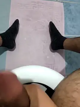 Snapshot of knulll123 chatting on November 2025 05:02:01 PM knulll123 online show from November 2025 05:02:01 PM