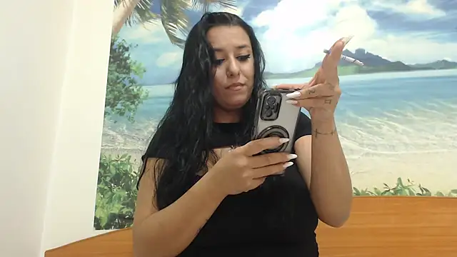 Snapshot of Maryem637048 chatting on October 2025 11:24:02 AM Maryem637048 online show from October 2025 11:24:02 AM