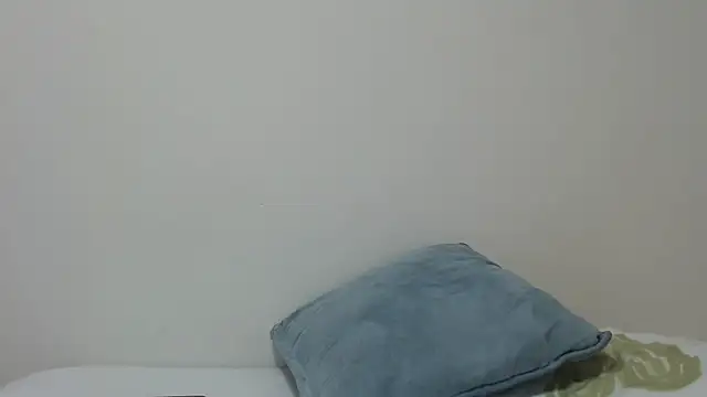 Maryem637048 online show from February 2026 01:51:02 PM