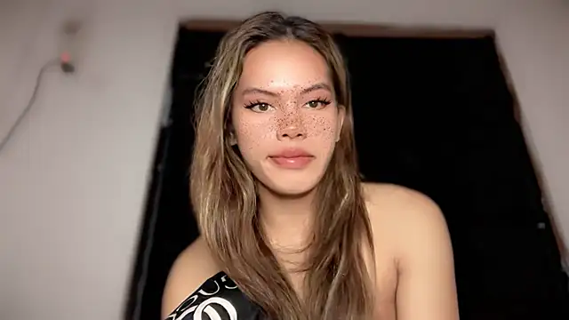 Snapshot of serpenthena_goddess chatting on November 2025 10:48:02 AM serpenthena goddess online show from November 2025 10:48:02 AM