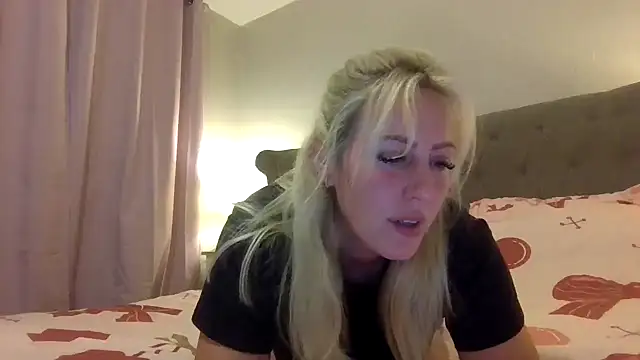 Snapshot of stormy_p chatting on September 2025 06:19:02 PM stormy p online show from September 2025 06:19:02 PM