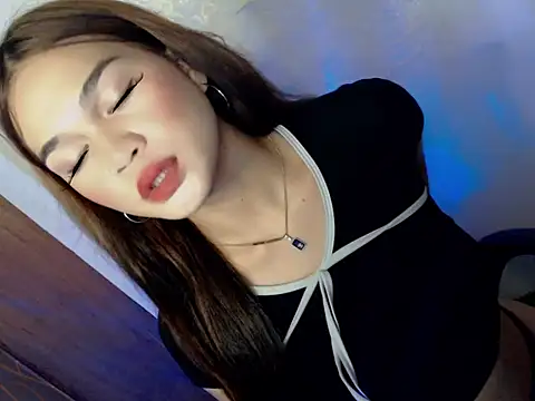 Ur kathelena online show from November 2025 12:39:01 PM