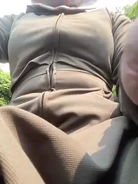 -Luxury online show from April 2026 07:00:02 AM