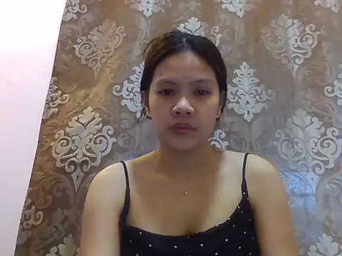 sweetcherry23 online show from September 2025 04:41:01 AM