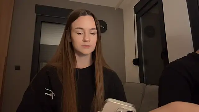 Snapshot of TenDouble chatting on September 2025 10:04:01 PM TenDouble online show from September 2025 10:04:01 PM