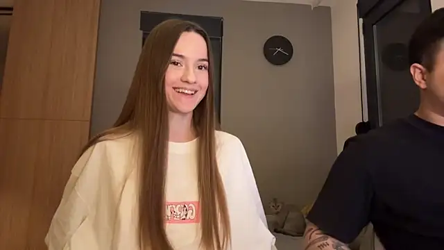 Snapshot of TenDouble chatting on October 2025 10:34:01 PM TenDouble online show from October 2025 10:34:01 PM