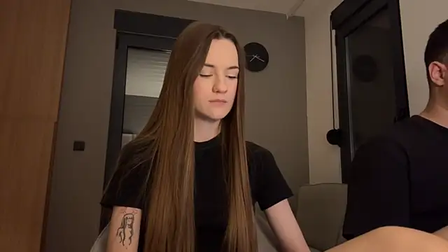 Snapshot of TenDouble chatting on September 2025 09:26:02 PM TenDouble online show from September 2025 09:26:02 PM