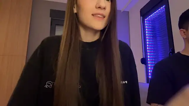 TenDouble online show from November 2025 01:17:01 AM