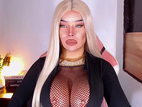 NataliaFernandezz online show from March 2026 02:11:01 PM