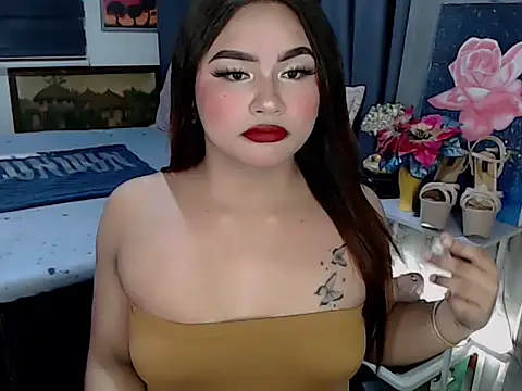 Snapshot of Candice_cummer chatting on October 2025 06:18:02 PM Candice cummer online show from October 2025 06:18:02 PM