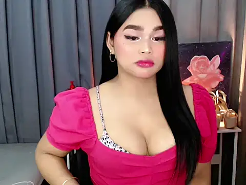 Candice cummer online show from March 2026 06:24:01 PM