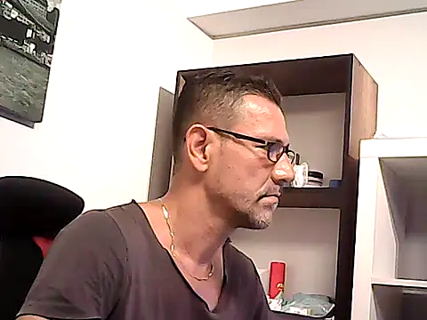 Snapshot of mastercharisma35 chatting on July 2026 10:59:01 AM mastercharisma35 online show from July 2026 10:59:01 AM