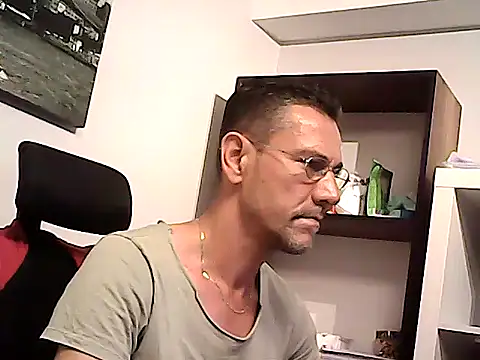 mastercharisma35 online show from April 2026 02:13:01 PM