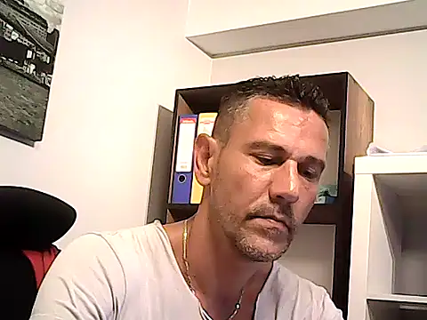 Snapshot of mastercharisma35 chatting on June 2026 03:45:01 PM mastercharisma35 online show from June 2026 03:45:01 PM
