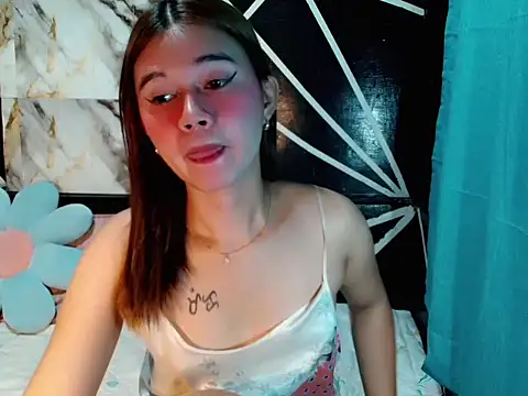 urgirl mikah online show from February 2026 11:12:01 PM