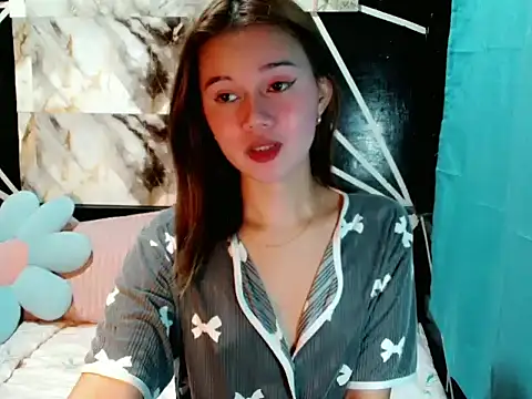 urgirl mikah online show from December 2025 03:21:01 AM