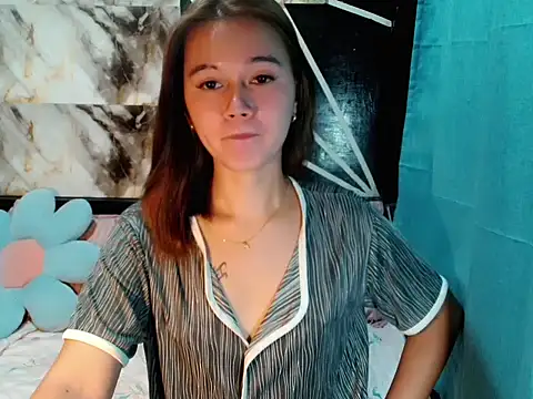 urgirl mikah online show from December 2025 04:35:02 AM