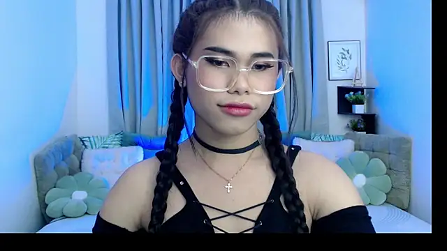 PrettyBlythes TS online show from December 2025 02:56:01 AM