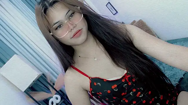 PrettyBlythes TS online show from April 2026 12:46:01 AM