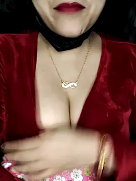 Snapshot of Horny_Shalu chatting on December 2025 05:46:01 PM Horny Shalu online show from December 2025 05:46:01 PM