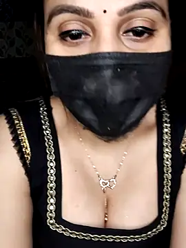 Snapshot of Horny_Shalu chatting on February 2026 07:14:02 PM Horny Shalu online show from February 2026 07:14:02 PM