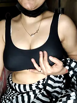 Horny Shalu online show from March 2026 05:50:01 PM