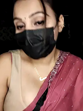 Snapshot of Horny_Shalu chatting on December 2025 05:50:02 PM Horny Shalu online show from December 2025 05:50:02 PM