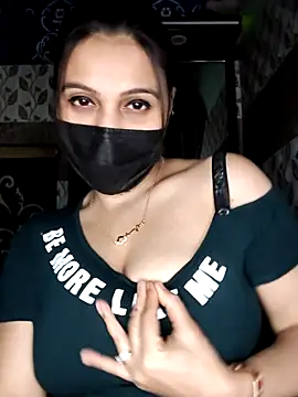 Snapshot of Horny_Shalu chatting on January 2026 06:33:01 PM Horny Shalu online show from January 2026 06:33:01 PM