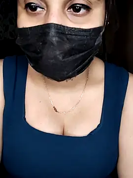 Snapshot of Horny_Shalu chatting on February 2026 06:30:01 PM Horny Shalu online show from February 2026 06:30:01 PM