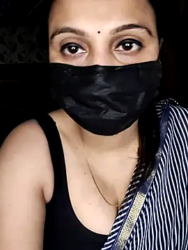 Snapshot of Horny_Shalu chatting on February 2026 06:15:02 PM Horny Shalu online show from February 2026 06:15:02 PM