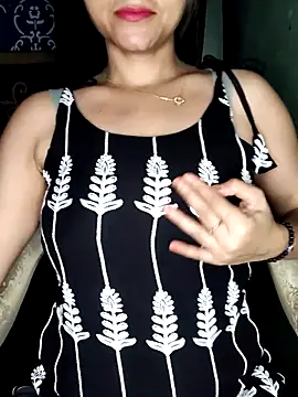 Snapshot of Horny_Shalu chatting on September 2025 02:43:02 AM Horny Shalu online show from September 2025 02:43:02 AM