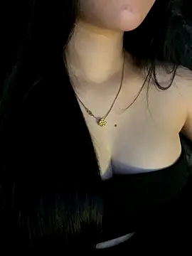 Nancy68 online show from November 2025 04:21:01 PM