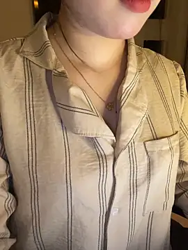 Nancy68 online show from April 2026 05:37:02 PM