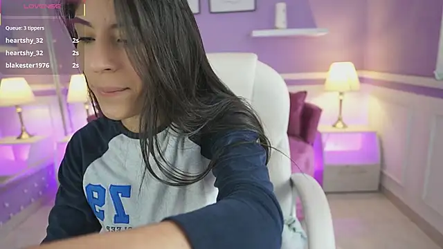 Snapshot of NicoleCrawft chatting on October 2025 07:36:01 PM NicoleCrawft online show from October 2025 07:36:01 PM