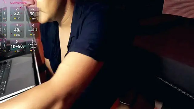 wildylive online show from April 2026 01:18:01 PM